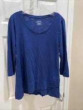 Chicos Ultimate Womens Size 1 Pretty Blue shirt Pull Over Top 3/4 Sleeve picture