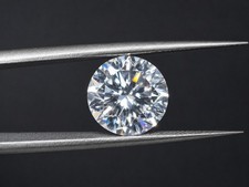 5.00 Ct IGI Certified Lab Grown Diamond – Round Brilliant E VS1 Ideal Cut picture