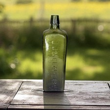 RARE Antique 1870’s-80’s J J Melchers Aromatic Schnapps Schiedam  Green Bottle picture