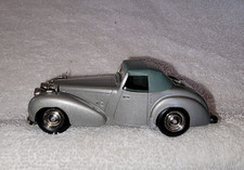 Minimarque 43  UK4B - 1947 Triumph Roadster Dickie Closed Metallic Silver 1:43 picture