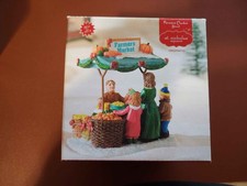 FARMERS MARKET STAND ST NICHOLAS SQUARE VILLAGE COLLECTION  NEW IN BOX picture