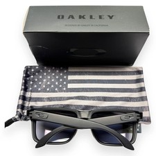 Authentic Oakley Holbrook Sunglasses OO9102-E555 Matte Black USA Flag w/Pouch picture