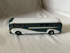 Corgi Classics Limited Edition Greyhound Lines Yellow Coach 743 Silverside. ST picture