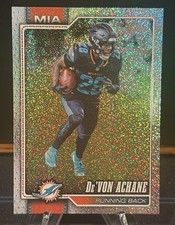 De’von Achane 2026 Topps Flagship NFL Sand Glitter #127 Miami Dolphins picture