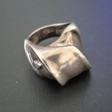 Silpada R2007 Sterling Silver Swirl Ring Size 7 Vintage Modernist picture
