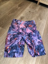 Women's Lululemon Workout Activewear Gym Shorts Size 4 Purple Colorful M161 picture