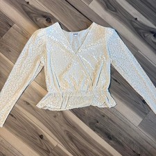 Express white lace blouse with beautiful floral embroidery, size M picture