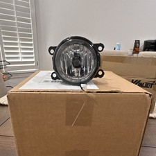 Winjet CFWJ-0197A-C Clear Fog Light Set Pair H11 SAE/DOT New In Box picture