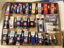 24 Various New AC spark plugs All Made in USA Vintage Antique NOS picture