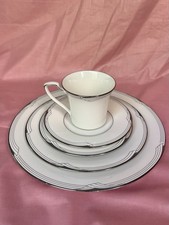 60 pieces/12 sets of Noritake Sterling Cove 5-piece Place Settings picture