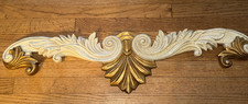 LARGE VINTAGE PEDIMENT FROM SPIEGEL CREAM AND GOLD 35.5