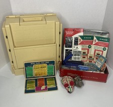 VTG 1983 Singer World Wide Media Sewing Fold-Out Carry Case Organizer & Accessor picture