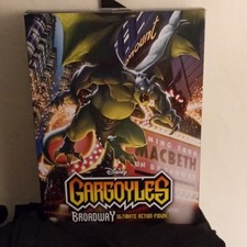 NECA Disney Gargoyles Broadway Ultimate Action Figure Gray w/ Club Popcorn Head picture