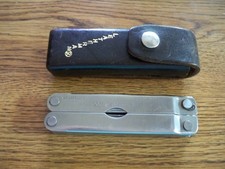 ORIGINAL LEATHERMAN MULTI TOOL WITH LEATHER SHEATH. DATE STAMPS  1-95 & 3-95. picture