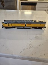 Athearn HO Union Pacific DD40 Diesel Shell #70 project 4 Restoration Look Close picture