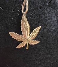 14k Yellow Gold Leaf Charm Pendant No Stone w/ Rope Chain Hook Closure Signed picture