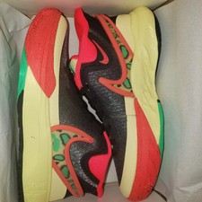 NWB - Nike Kyrie 8 GO GS Sneakers Sz 13C Black Lemon New Box DQ8077-003 picture