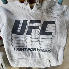 UFC Men’s XL Gray/Black Fleece Pullover Hoodie Graphic Logo Pockets picture