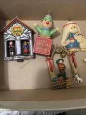 5 1977 Hallmark Ornaments Good Condition Christmas Theme Rare Vintage Antique picture