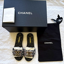 CHANEL Women’s Quilted Tweed Slide Sandals CC Logo Chain Accent US 5 picture