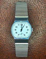 Pobeda Vintage Manual Mechanical 15J White Dial Small Sec SS Cushion 32-35mm picture