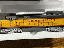 Walthers Proto 2000 series LE SD45 EMD SD45 Locomotive 920-41057 UP #31 picture