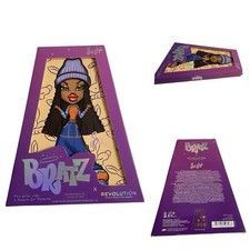 Bratz x Makeup Revolution Sasha Eyeshadow Palette New in Box picture
