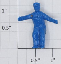 Lionel 3464-17 Blue Unpainted Operating Boxcar Figure with Arms Out (1) picture