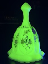 Vintage Fenton Burmese Satin Uranium Glass Wisteria Bell New Century Box Signed picture