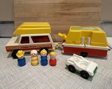 Fisher-Price Little People 1979 Vintage Camper RV Tent Trailer Car 4 Figures picture