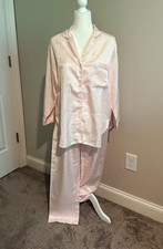 Vintage Heavenly Bodies by Frederick’s of Hollywood satin pajama set picture