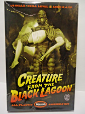 CREATURE FROM THE BLACK  LAGOON WITH GIRL VICTIM MODEL KIT MOEBIUS RARE NEW picture