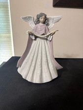 Lladro 1991 Glossy Figurine “Pink Singing Angel” #5831 Tree Topper - retired picture