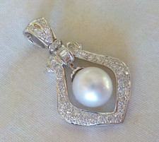 Elegant 18K White Gold South Sea Pearl Diamond Pendant -6.2 gms 1.35 in, 0.62 ct picture
