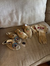 4 Items of Native American Indian Vintage, Age Unknown But They are Quite Old picture