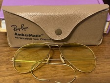 1970's 62/14MM VINTAGE B&L RAY-BAN AMBERMATIC OUTDOORSMAN II AVIATOR SUNGLASSES picture