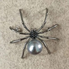 Vintage Black Rhinestone Spider Brooch Pearl Pin Insect Bug Jewelry Summer Gift. picture