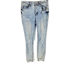 NWT Almost Famous Vintage Mom Jeans Distressed Light Wash 5 rolled fray cuff picture