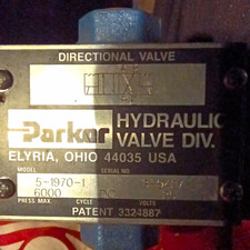 Parker Hydraulic Directional Valve 4-Way 2-Position 6000 PSI MPN 5-1970-1 picture
