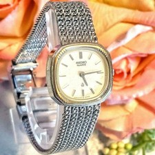 Working Old Seiko Quartz Chariot Women's Watch 2 Hands Vintage picture