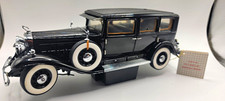 Franklin Mint 1930 Al Capone Armored Cadillac 1:24 Black Diecast w/ COA picture