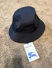 Burberry Reversible Check Bucket Hat Beige/Black/Red Women’s Size M (58) picture
