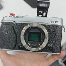Fujifilm X-E1 XE1 XE-116.3MP Mirrorless Digital Camera Silver Body Fast shipping picture