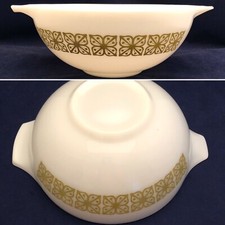 Pyrex Autumn Floral 444 Cinderella Bowl 1966 Made in USA Verde Square Flowers picture