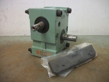 TSUBAKI EMERSON 10:1 RATIO WORM GEAR REDUCER TM13E10B NOB picture