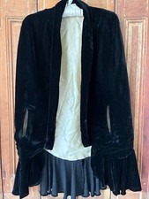 Vintage 1920s Black Silk  Velvet Opera Cape Cloak  Flutter Bias Cut Flounce picture