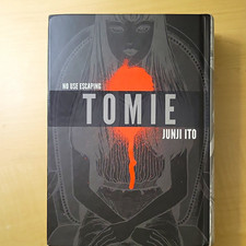 VIZ Media Tomie by Junji Ito Hardcover English Manga picture
