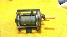 Vintage Bronson Fleetwing No. 2475 Level Wind Baitcasting Reel 1940s-50s picture