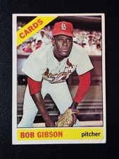1966 Topps Baseball St. Louis Cardinals Bob Gibson #320 picture