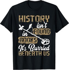 Detector Treasure Hunter Antique Finder T-Shirt picture